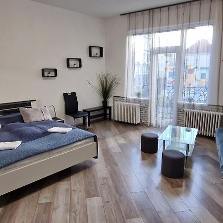 Ferienwohnung Extra Sok Szobas Apartman Budapest Kozpontjaban Exterior foto